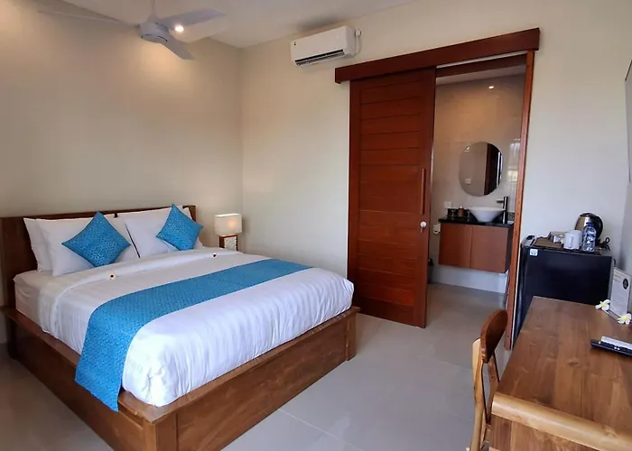 Kutus Bali 3* サヌール